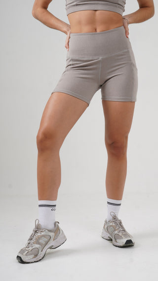 Shorter bikers beyond - Honey oat