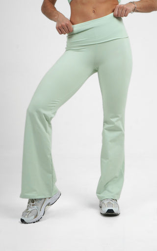 Flow Flare leggings-Pistachio