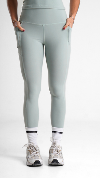 Leggings beyond- Sage green