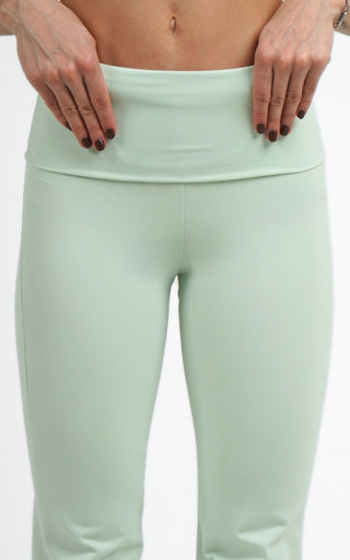 Flow Flare leggings-Pistachio